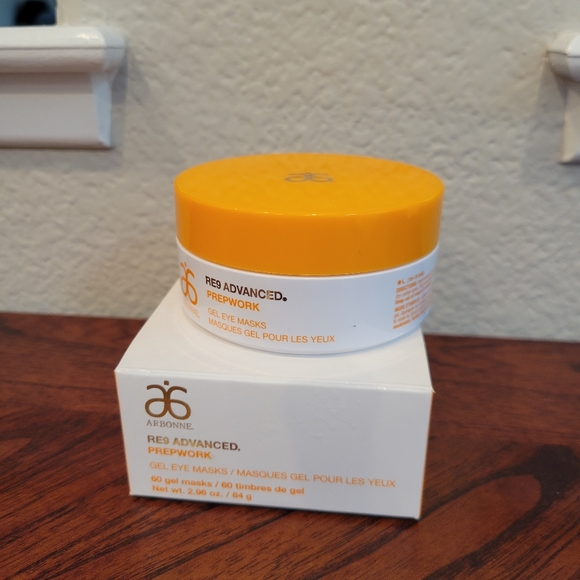 Arbonne Gel Eye Masks *NWT* - Picture 1 of 8